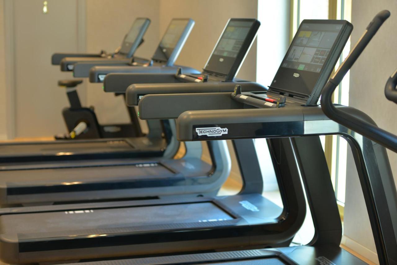 Mk Hotel Tirana Rinas エクステリア 写真 Treadmills